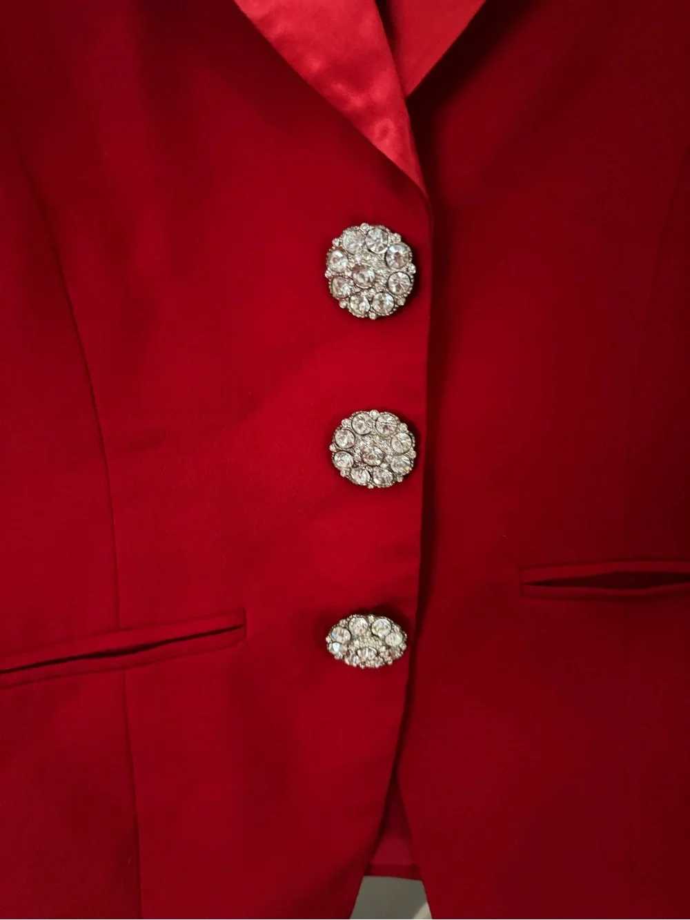Lulu bravo red jacket